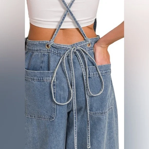 NWT Wide Leg Crop Cropped Medium Washed Denim Adjustable Strap Jean Overalls - Picture 11 of 11